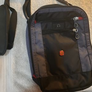 Swissgear vertical boarding bag